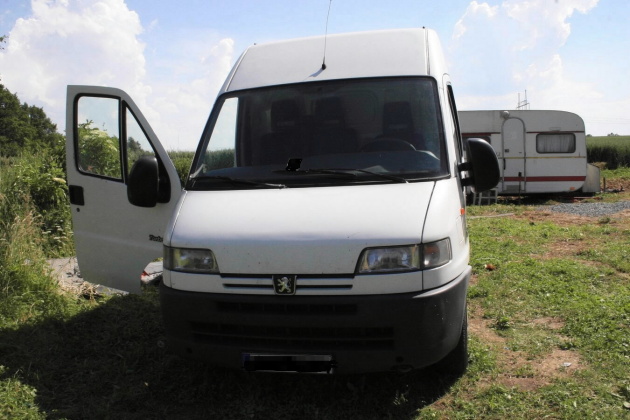 gang zlodeju traktoru2 19062014
