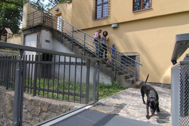 pruchod do parku maly heulos JIHLAVA 3